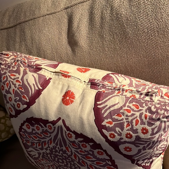 Beautiful BOHO custom pillow and feather insert - Picture 3 of 3